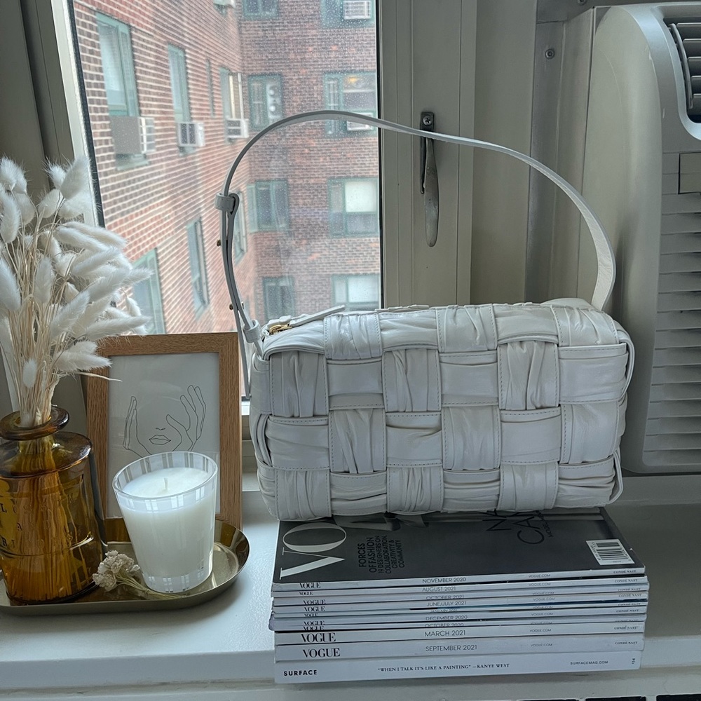 Bottega Veneta Plisse Leather Cassette Bag